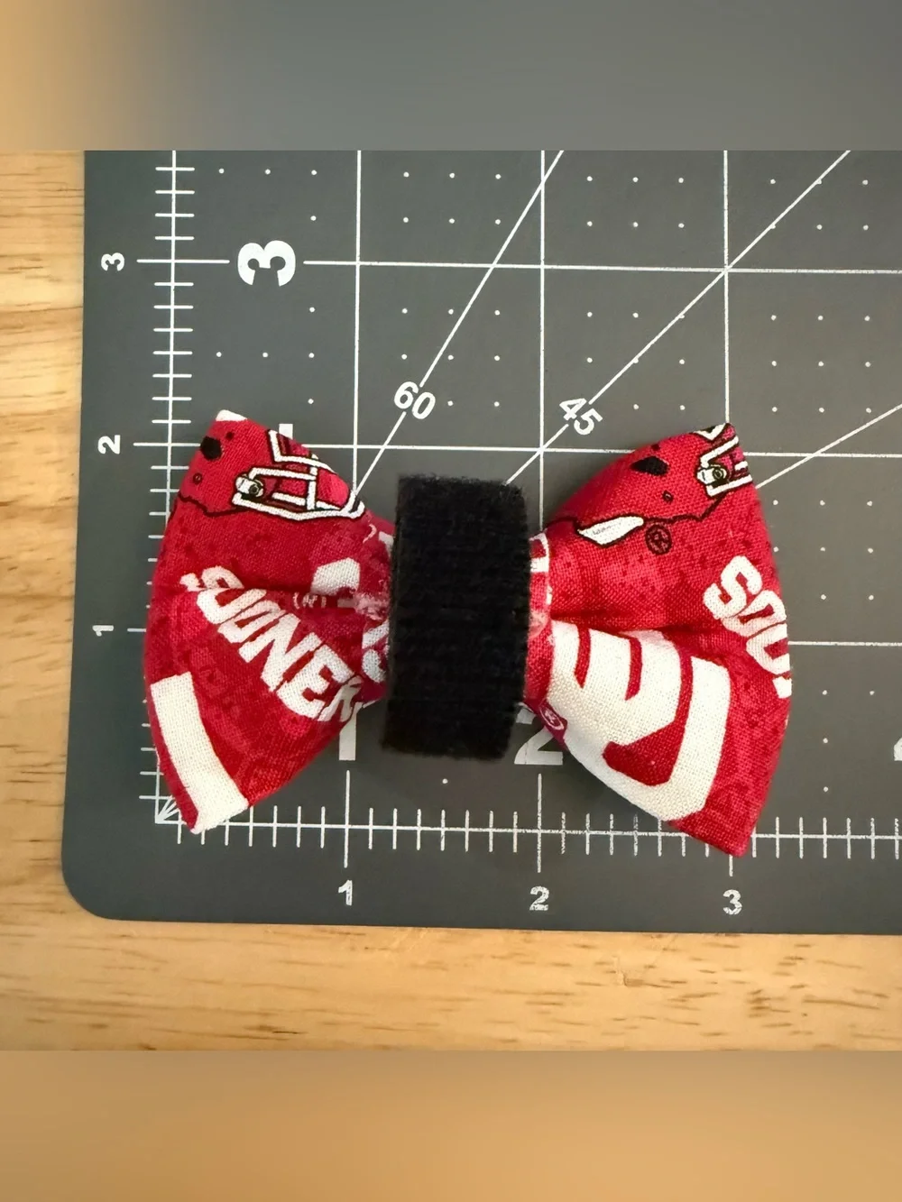 OU Pet Bowtie (medium)